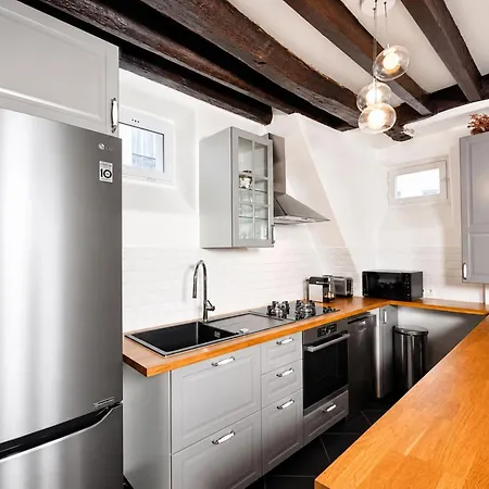 Spacious & Modern In Le Marais Apartment *