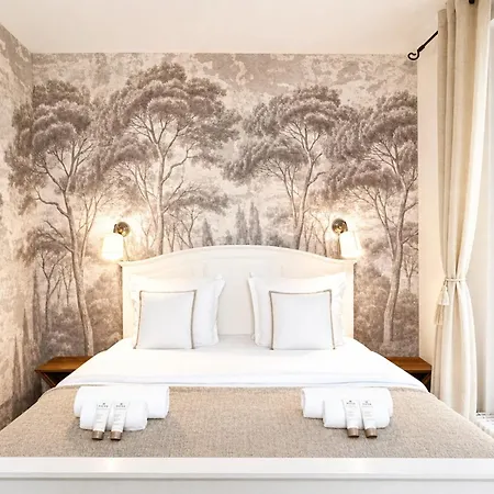 Apartment Spacious & Modern In Le Marais Paris